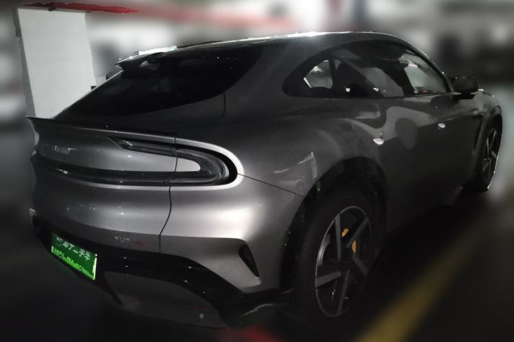 Used Xiaomi Auto YU7 2025 Ultra-Long Range High-Performance All-Wheel-Drive Max Edition Rear Right 45 Deg