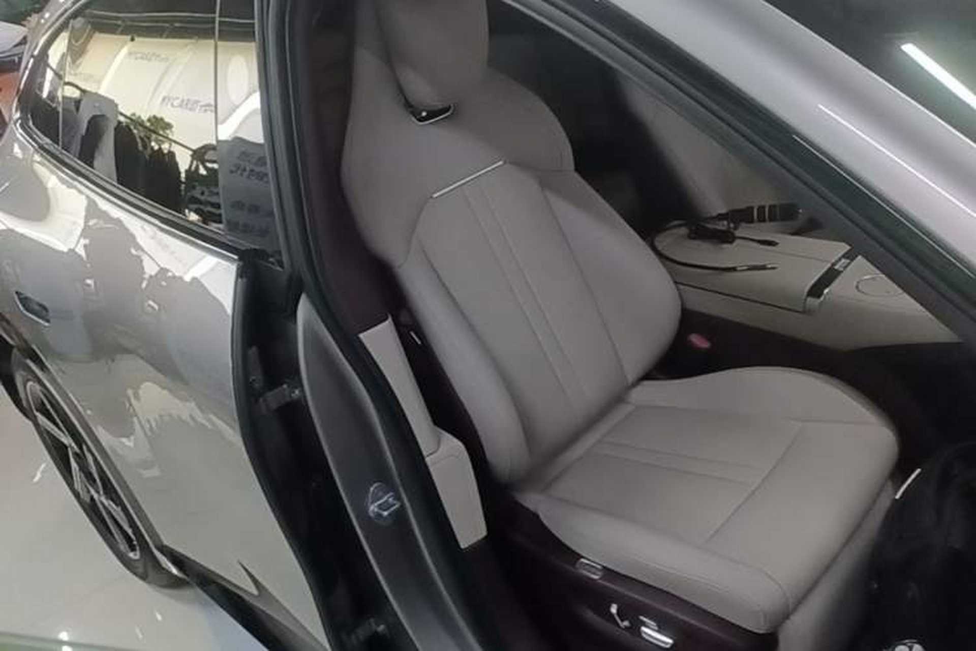Used Xiaomi Auto YU7 2025 Ultra-Long Range All-Wheel Drive Pro Version Right Front Seat