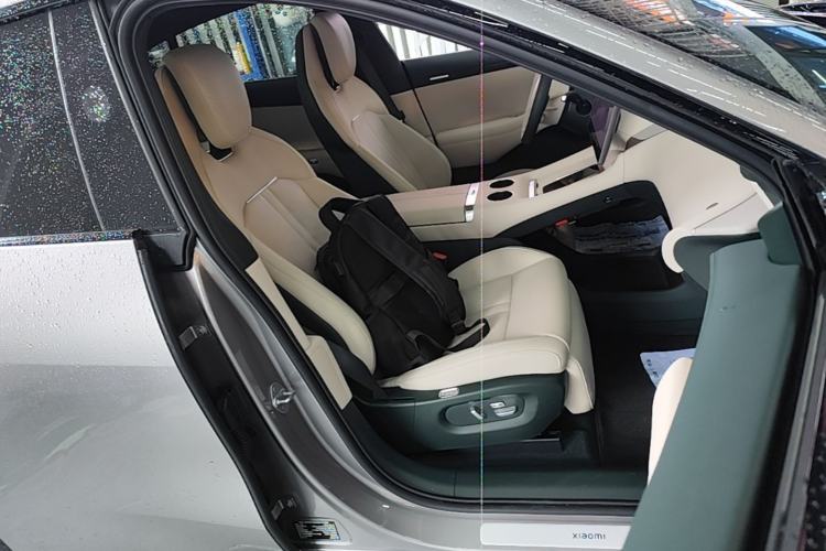 Used Xiaomi Auto YU7 2025 Ultra-Long Range All-Wheel Drive Pro Version Right Front Seat