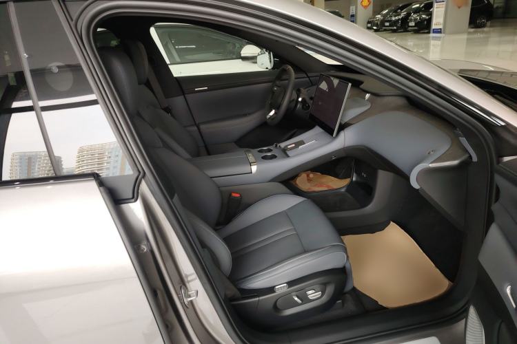 Used Xiaomi Auto YU7 2025 Ultra-Long Range All-Wheel Drive Pro Version Right Front Seat