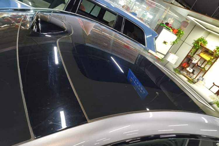Used Xiaomi Auto YU7 2025 Ultra-Long Range High-Performance All-Wheel-Drive Max Edition Roof
