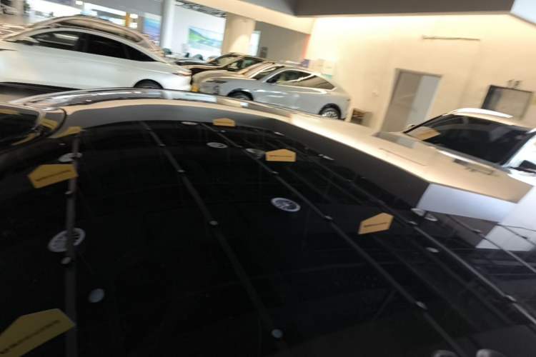 Used Xiaomi Auto YU7 2025 Ultra-Long Range All-Wheel Drive Pro Version Roof