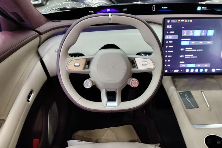 Used Xiaomi Auto YU7 2025 Ultra-Long Range High-Performance All-Wheel-Drive Max Edition Steering Wheel