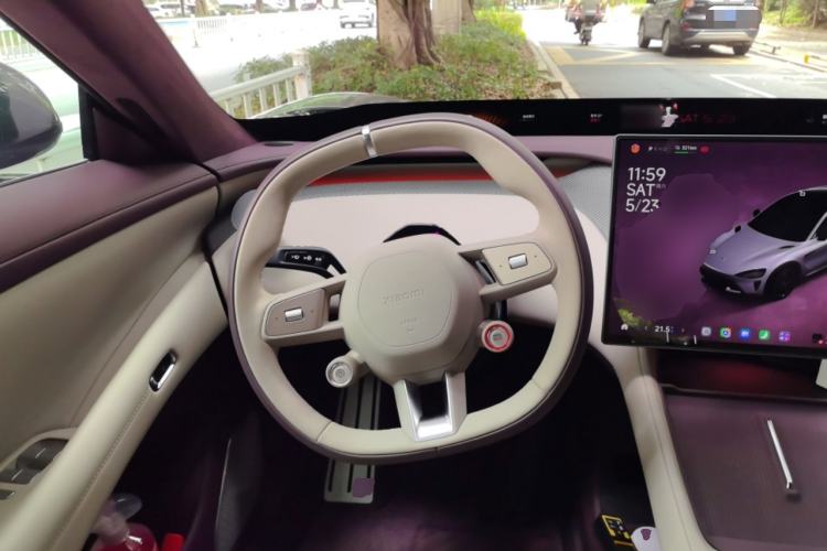 Used Xiaomi Auto YU7 2025 Ultra-Long Range High-Performance All-Wheel-Drive Max Edition Steering Wheel
