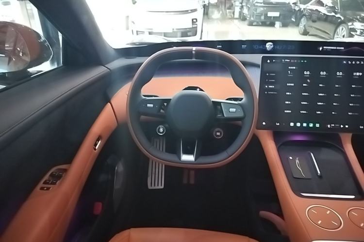 Used Xiaomi Auto YU7 2025 Ultra-Long Range High-Performance All-Wheel-Drive Max Edition Steering Wheel