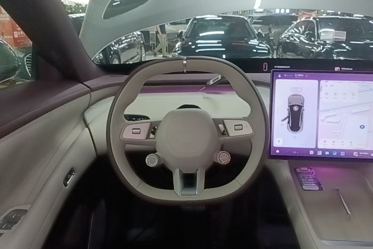 Used Xiaomi Auto YU7 2025 Ultra-Long Range All-Wheel Drive Pro Version Steering Wheel