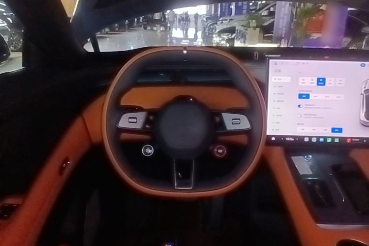 Used Xiaomi Auto YU7 2025 Ultra-Long Range Rear-Wheel Drive Version Steering Wheel