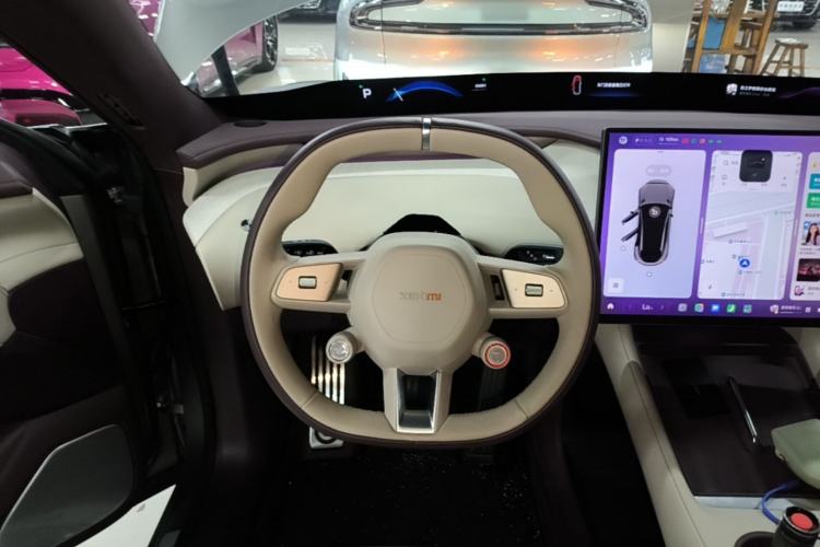 Used Xiaomi Auto YU7 2025 Ultra-Long Range Rear-Wheel Drive Version Steering Wheel