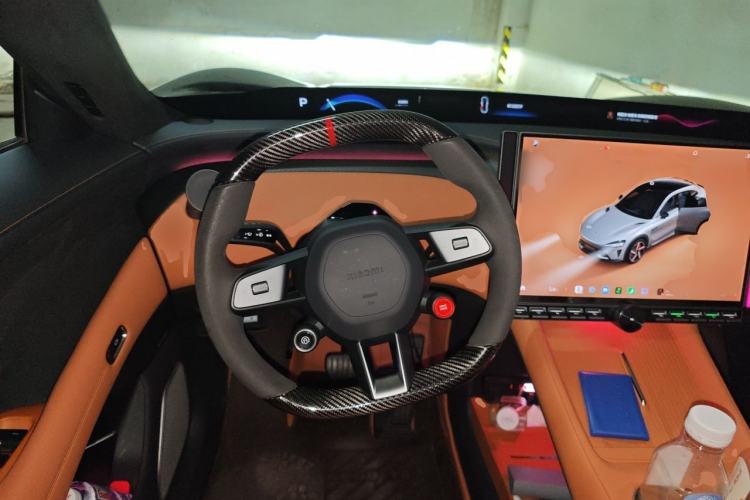Used Xiaomi Auto YU7 2025 Ultra-Long Range High-Performance All-Wheel-Drive Max Edition Steering Wheel