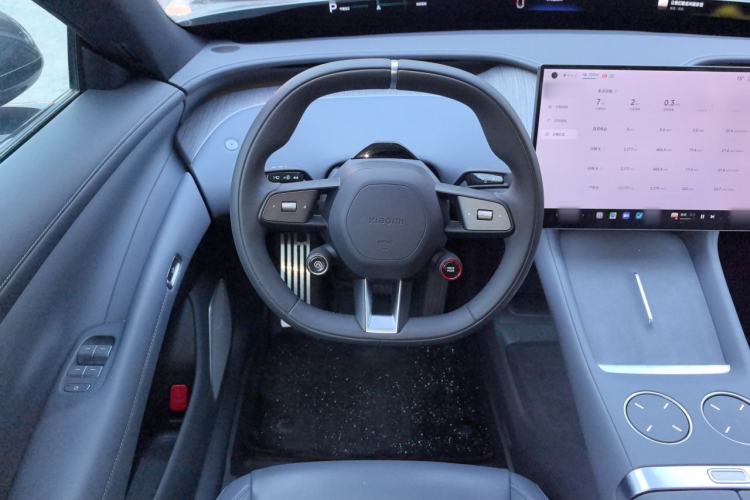 Used Xiaomi Auto YU7 2025 Ultra-Long Range Rear-Wheel Drive Version Steering Wheel