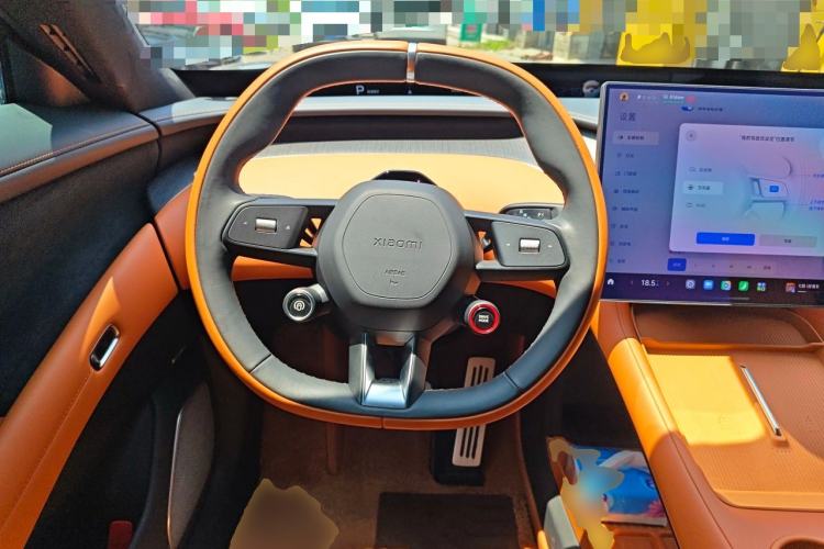 Used Xiaomi Auto YU7 2025 Ultra-Long Range High-Performance All-Wheel-Drive Max Edition Steering Wheel