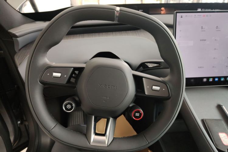Used Xiaomi Auto YU7 2025 Ultra-Long Range All-Wheel Drive Pro Version Steering Wheel