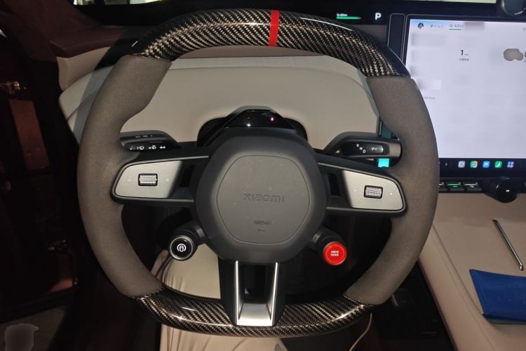 Used Xiaomi Auto YU7 2025 Ultra-Long Range High-Performance All-Wheel-Drive Max Edition Steering Wheel