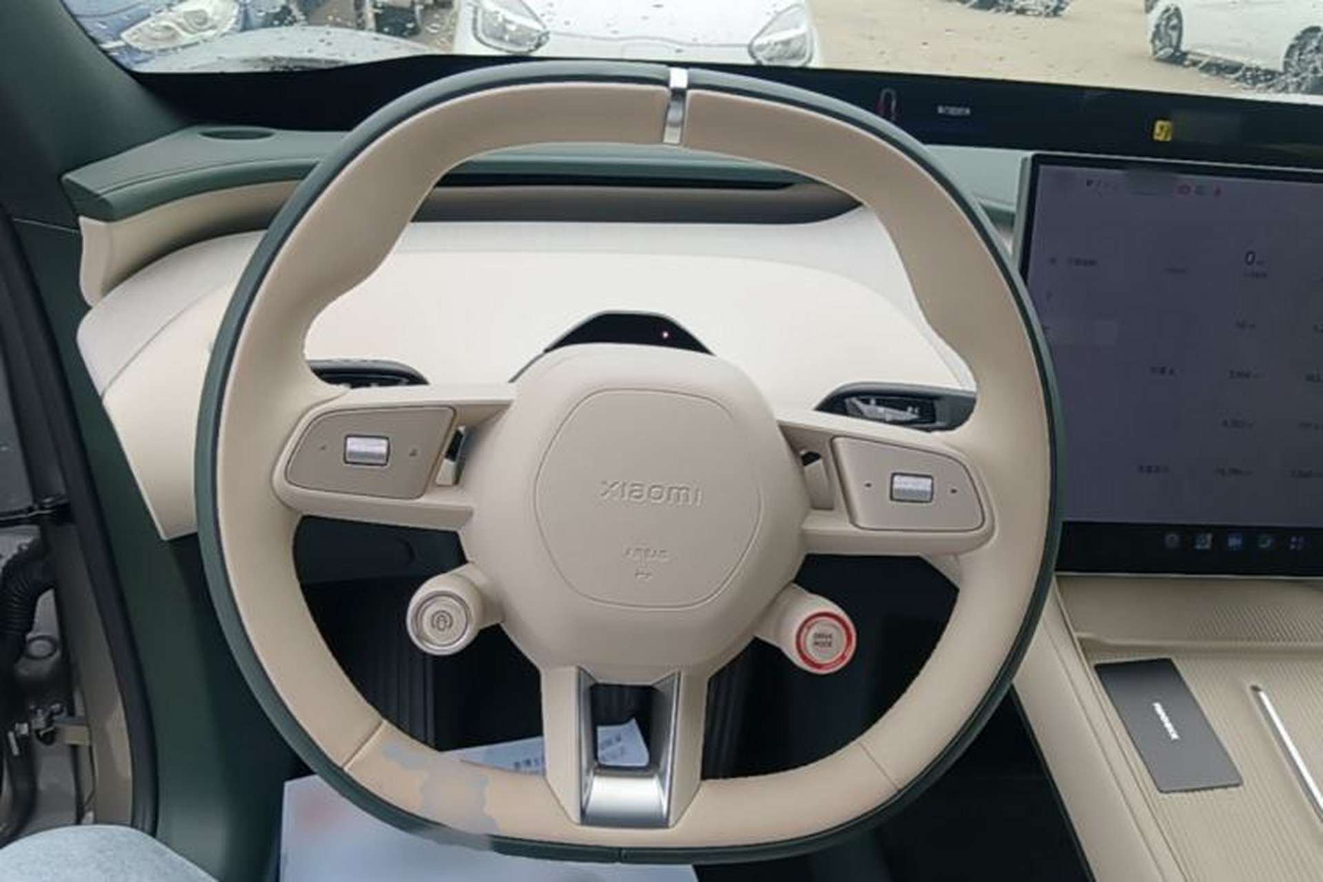Used Xiaomi Auto YU7 2025 Ultra-Long Range All-Wheel Drive Pro Version Steering Wheel