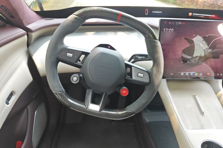Used Xiaomi Auto YU7 2025 Ultra-Long Range High-Performance All-Wheel-Drive Max Edition Steering Wheel