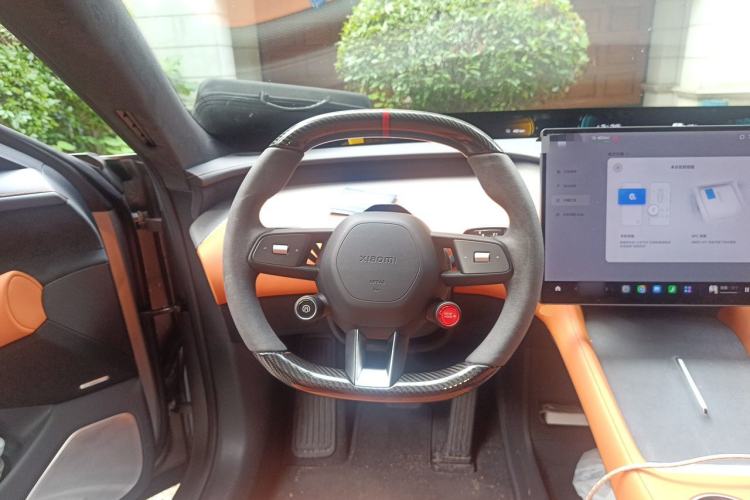 Used Xiaomi Auto YU7 2025 Ultra-Long Range High-Performance All-Wheel-Drive Max Edition Steering Wheel