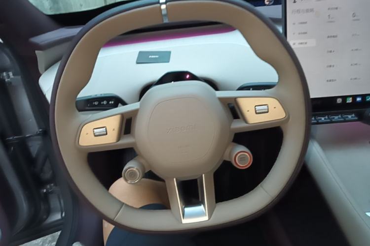 Used Xiaomi Auto YU7 2025 Ultra-Long Range All-Wheel Drive Pro Version Steering Wheel