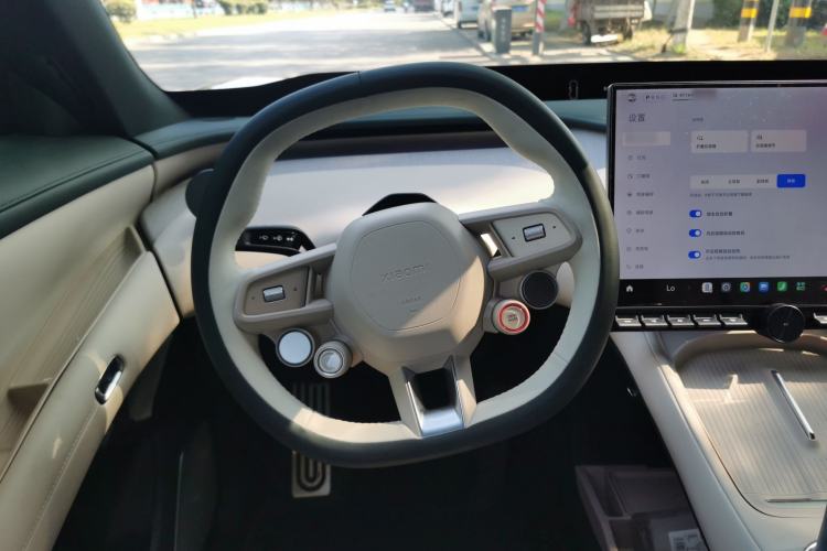 Used Xiaomi Auto YU7 2025 Ultra-Long Range All-Wheel Drive Pro Version Steering Wheel