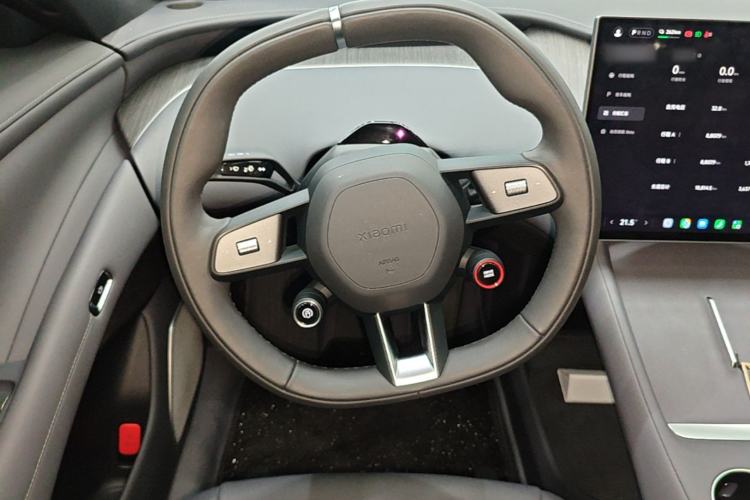 Used Xiaomi Auto YU7 2025 Ultra-Long Range Rear-Wheel Drive Version Steering Wheel