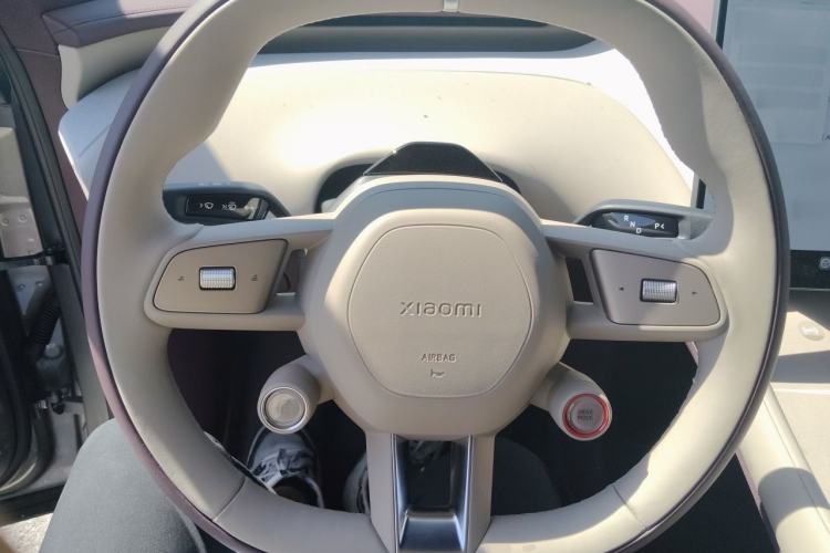 Used Xiaomi Auto YU7 2025 Ultra-Long Range All-Wheel Drive Pro Version Steering Wheel