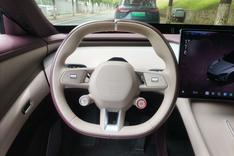 Used Xiaomi Auto YU7 2025 Ultra-Long Range All-Wheel Drive Pro Version Steering Wheel