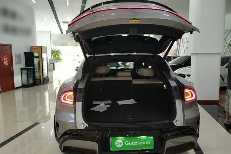 Used Xiaomi Auto YU7 2025 Ultra-Long Range Rear-Wheel Drive Version Trunk
