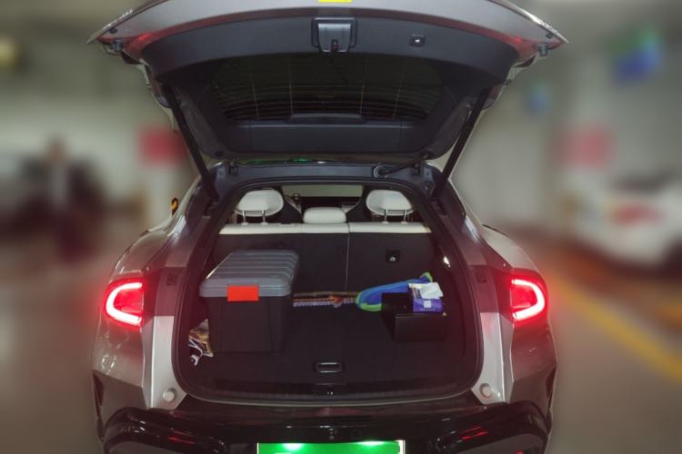 Used Xiaomi Auto YU7 2025 Ultra-Long Range All-Wheel Drive Pro Version Trunk