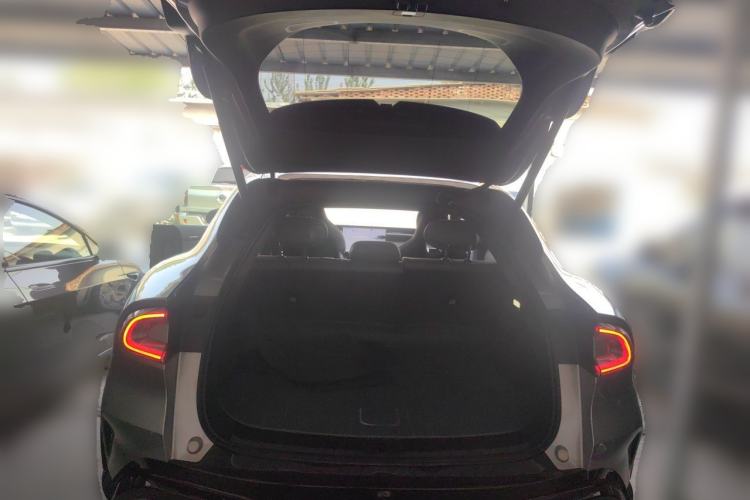 Used Xiaomi Auto YU7 2025 Ultra-Long Range Rear-Wheel Drive Version Trunk