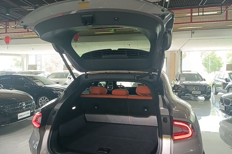 Used Xiaomi Auto YU7 2025 Ultra-Long Range All-Wheel Drive Pro Version Trunk