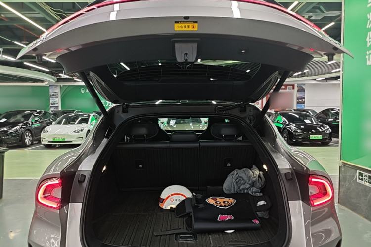 Used Xiaomi Auto YU7 2025 Ultra-Long Range Rear-Wheel Drive Version Trunk