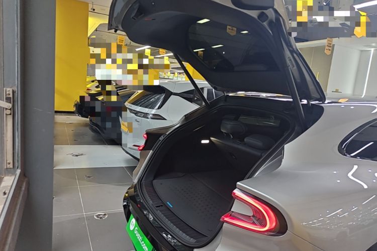 Used Xiaomi Auto YU7 2025 Ultra-Long Range Rear-Wheel Drive Version Trunk