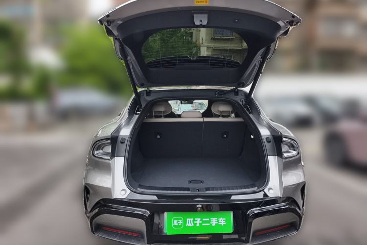 Used Xiaomi Auto YU7 2025 Ultra-Long Range All-Wheel Drive Pro Version Trunk