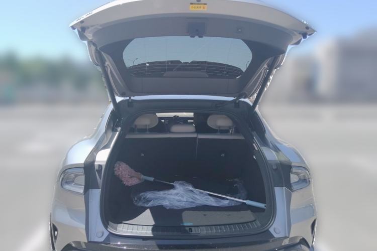 Used Xiaomi Auto YU7 2025 Ultra-Long Range All-Wheel Drive Pro Version Trunk