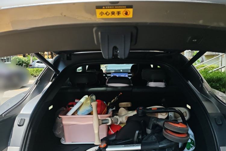 Used Xiaomi Auto YU7 2025 Ultra-Long Range Rear-Wheel Drive Version Trunk