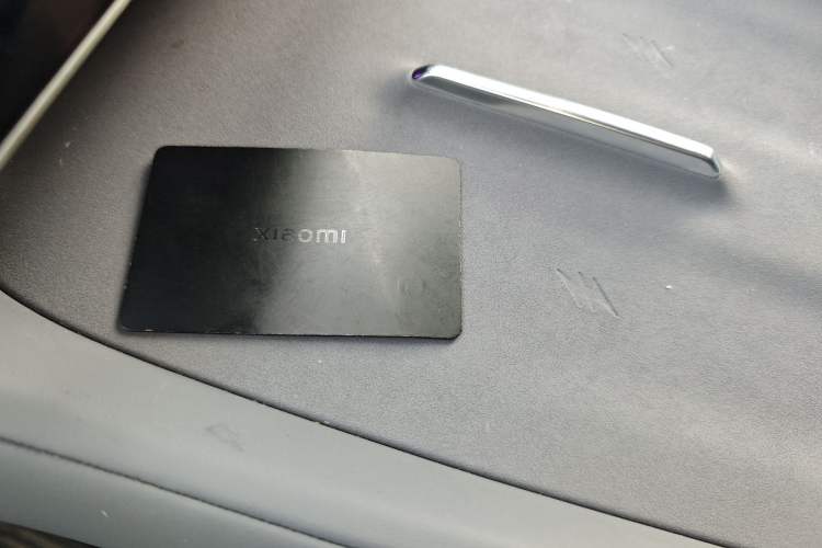 Used Xiaomi Auto YU7 2025 Ultra-Long Range Rear-Wheel Drive Version Vehicle Key