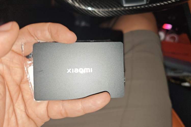Used Xiaomi Auto YU7 2025 Ultra-Long Range High-Performance All-Wheel-Drive Max Edition Vehicle Key