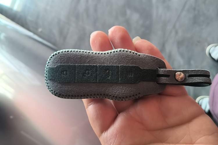 Used Xiaomi Auto YU7 2025 Ultra-Long Range All-Wheel Drive Pro Version Vehicle Key