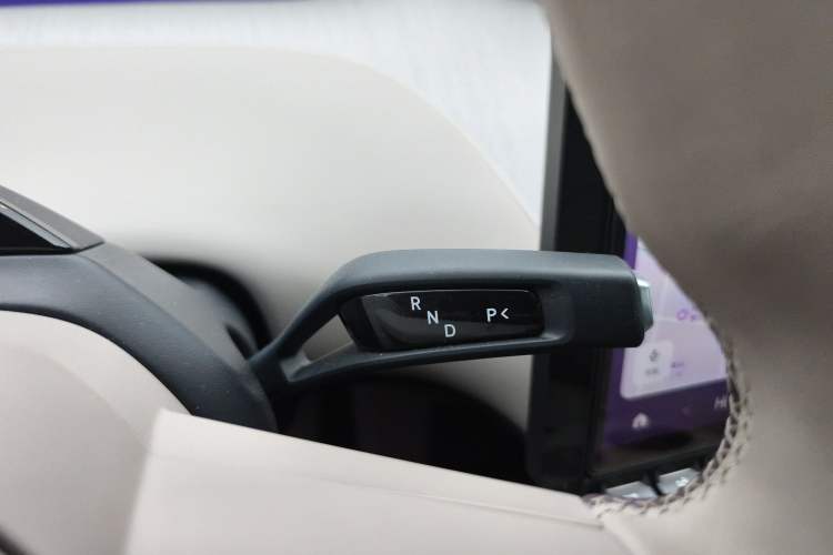 Used Xiaomi Auto YU7 2025 Ultra-Long Range Rear-Wheel Drive Version Vehicle Key