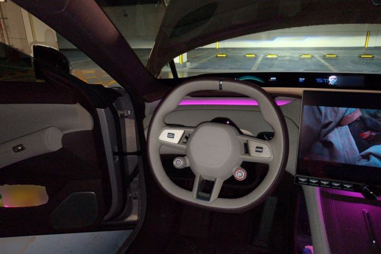 Used Xiaomi Auto YU7 2025 Ultra-Long Range All-Wheel Drive Pro Version Steering Wheel