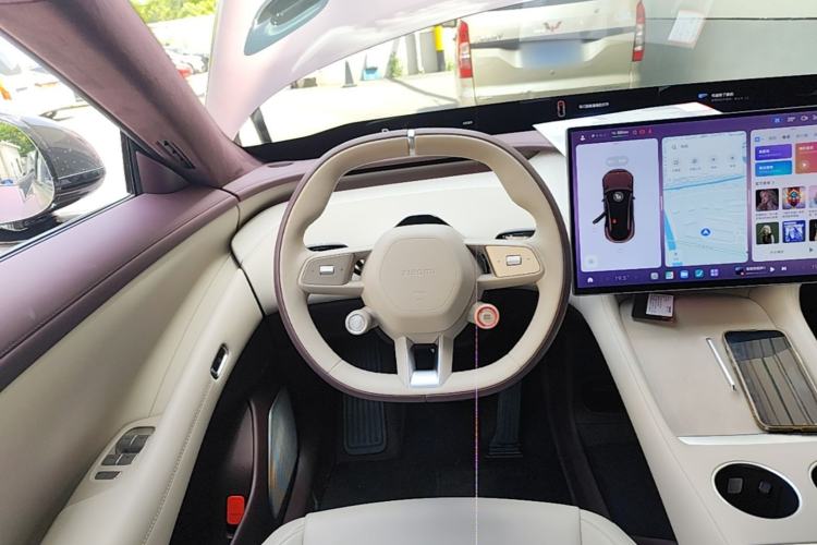 Used Xiaomi Auto YU7 2025 Ultra-Long Range High-Performance All-Wheel-Drive Max Edition Steering Wheel