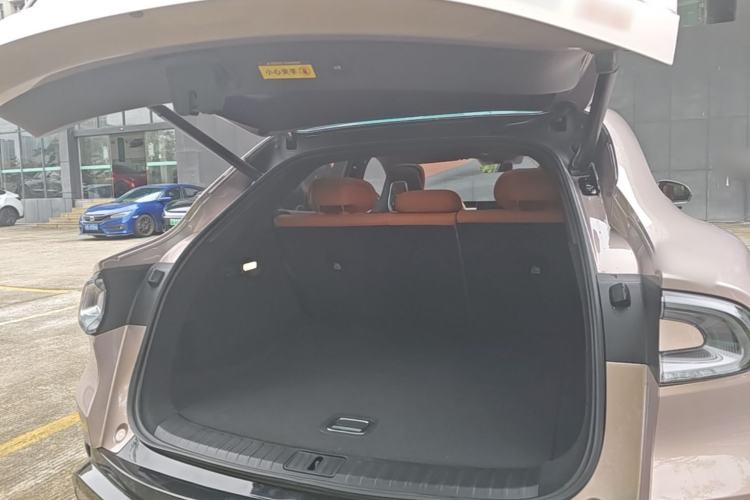 Used Xiaomi Auto YU7 2025 Ultra-Long Range All-Wheel Drive Pro Version Trunk