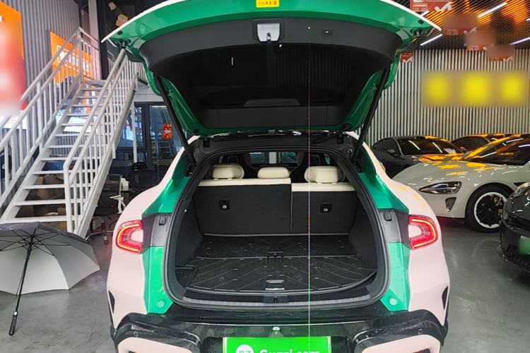 Used Xiaomi Auto YU7 2025 Ultra-Long Range All-Wheel Drive Pro Version Trunk