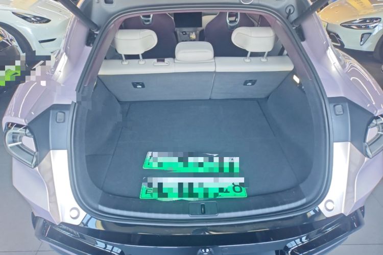 Used Xiaomi Auto YU7 2025 Ultra-Long Range High-Performance All-Wheel-Drive Max Edition Trunk
