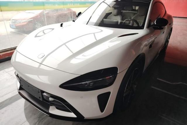 Used Xiaomi Auto YU7 2025 Ultra-Long Range High-Performance All-Wheel-Drive Max Edition