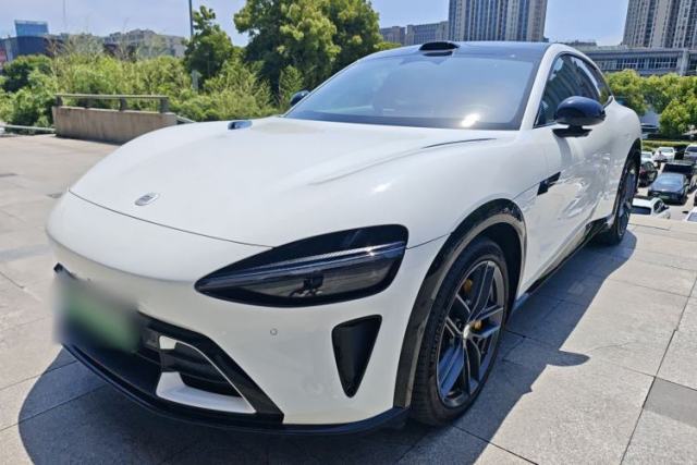 Used Xiaomi Auto YU7 2025 Ultra-Long Range High-Performance All-Wheel-Drive Max Edition