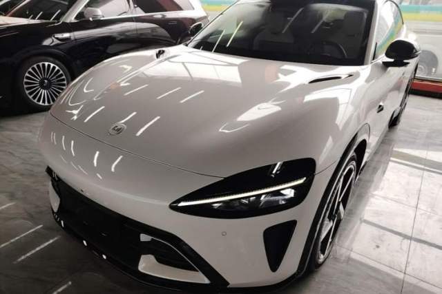 Used Xiaomi Auto YU7 2025 Ultra-Long Range High-Performance All-Wheel-Drive Max Edition