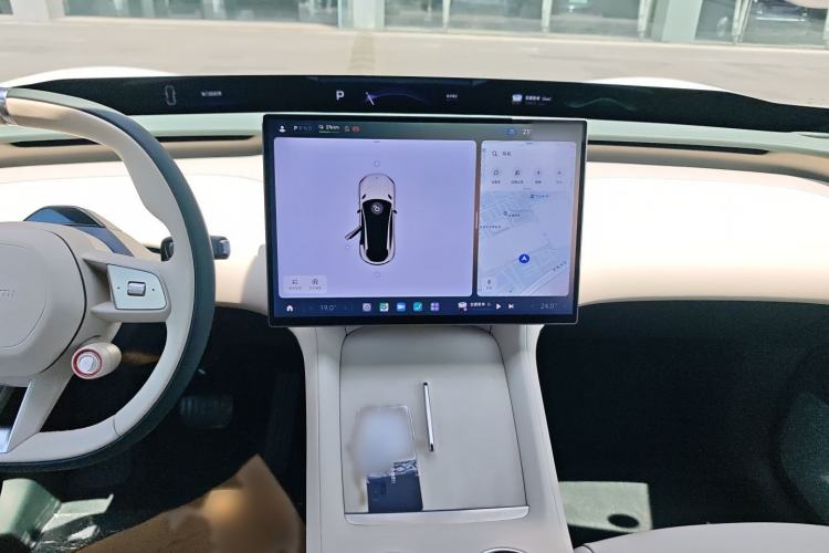 Used Xiaomi Auto YU7 2025 Ultra-Long Range High-Performance All-Wheel-Drive Max Edition Audio And AC Panel