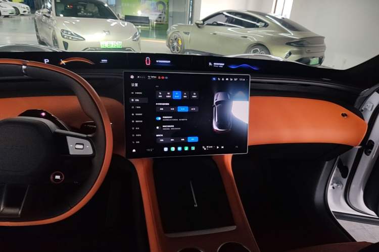 Used Xiaomi Auto YU7 2025 Ultra-Long Range High-Performance All-Wheel-Drive Max Edition Audio And AC Panel