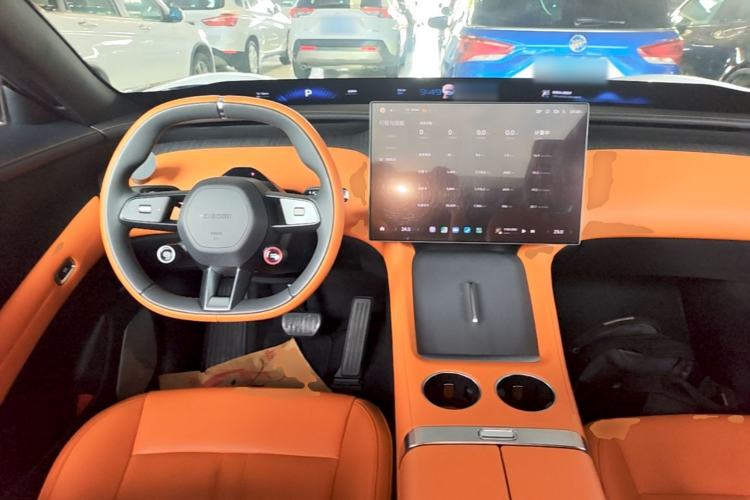 Used Xiaomi Auto YU7 2025 Ultra-Long Range Rear-Wheel Drive Version Center Console