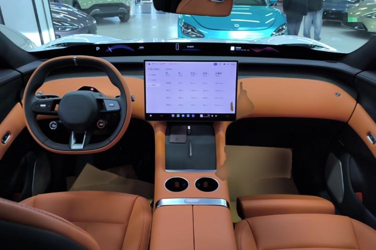 Used Xiaomi Auto YU7 2025 Ultra-Long Range High-Performance All-Wheel-Drive Max Edition Center Console